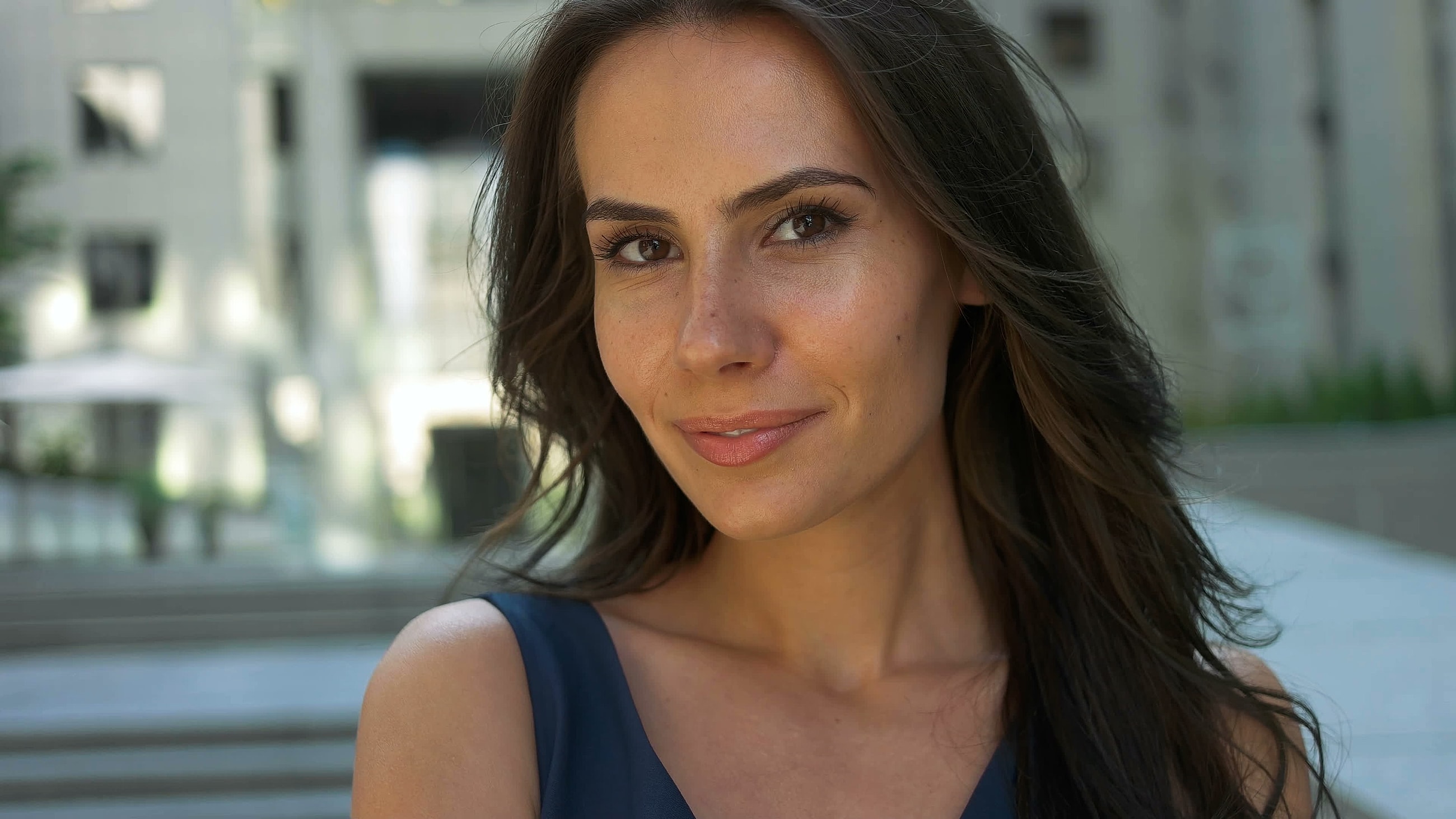 The Tech Neck and Jawline Protocol, How Morpheus8 Restores a Sculpted Profile Without Surgery