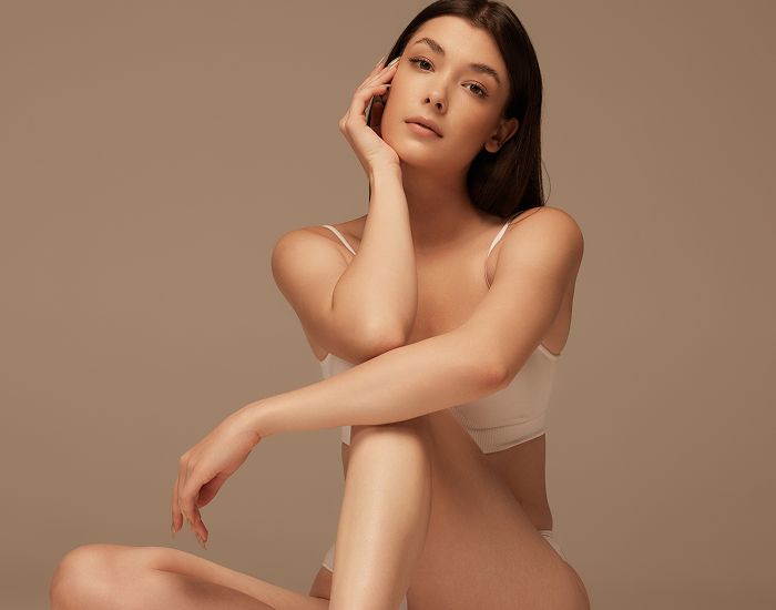 Model posed effortlessly with a serene expression.